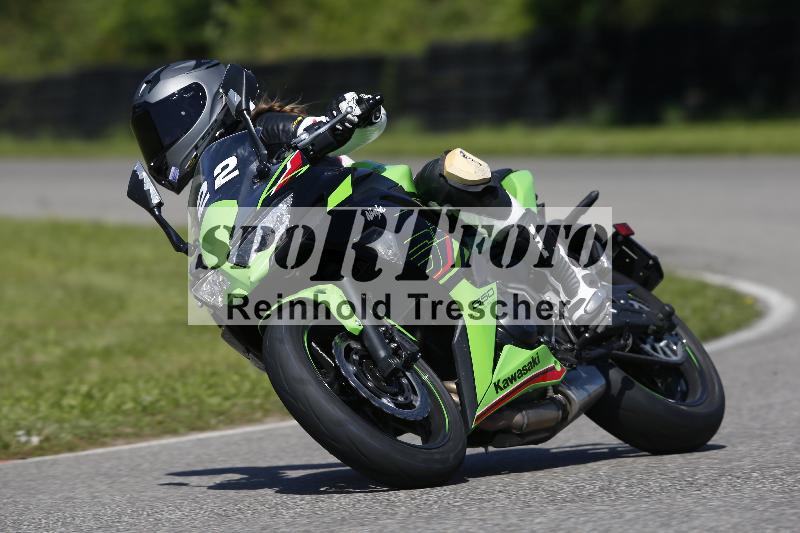 /Archiv-2024/29 12.06.2024 MOTO.CH Track Day ADR/Gruppe blau/22